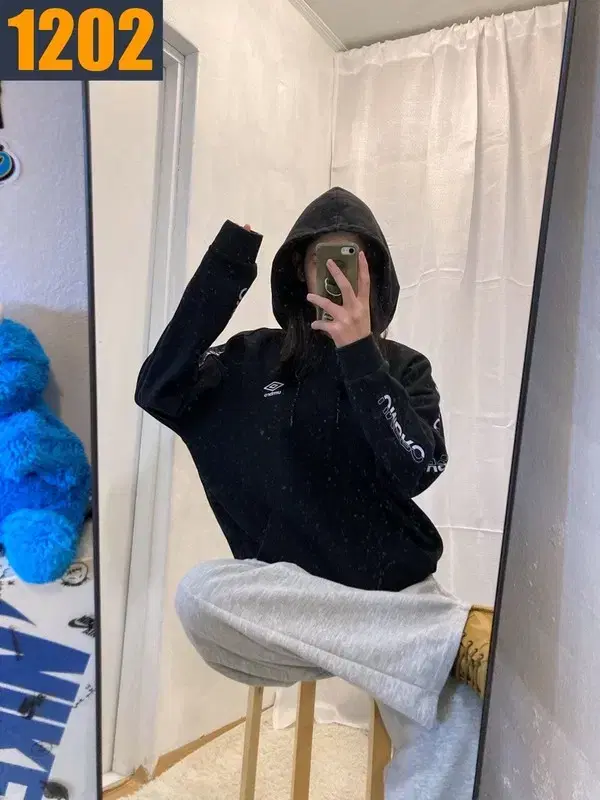 thumbnail-0